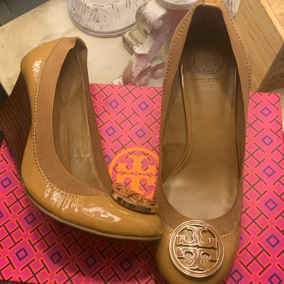 NEVER WORN!!! - Picture 1 of 5